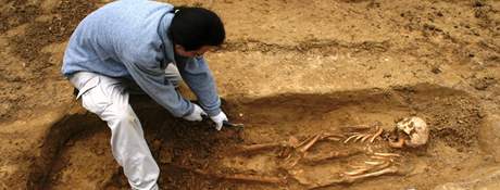 Odkrvn hrobu keltsk eny z mlad doby elezn u Kyjova