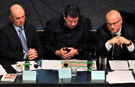 Politici z ernoic - zastupitel Pibík, místostarosta Jirout, starosta Rádl (zleva)