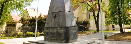 Ilustraní foto: pomník rudoarmjc v Králov poli