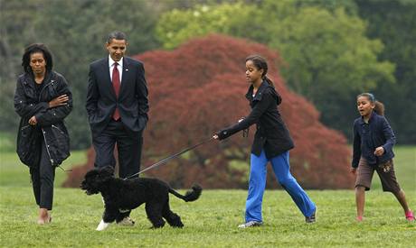 Rodina americkho prezidenta Baracka Obamy pedstavila veejnosti tn Bo