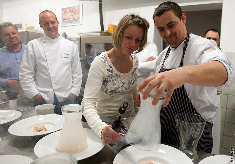 Kuchaský kurz vysoké gastronomie v dob krize