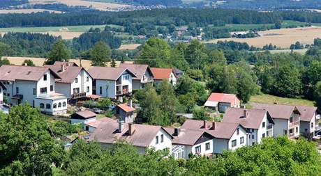 Nkteré obyvatele Zlínského kraje táhne do vesnice levnjí bydlení. Ilustraní foto.