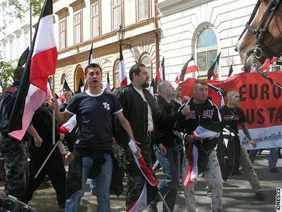 Soud odmítl dovolání sedmi odsouzených za prvomájový pochod v roce 2007. Ilustraní foto