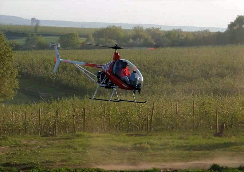 Vrtulníky se v boji proti pízemním mrazíkm osvdily, navíc vyjdou levnji ne pojitní