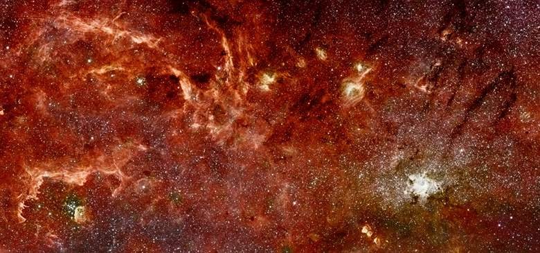 Hubblev teleskop: sted naí galaxie