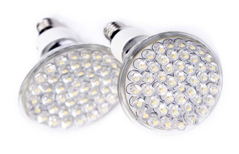 LED árovka vám uetí spoustu penz a energie.
