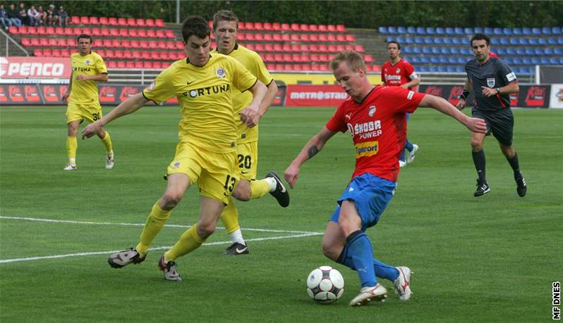 JEDEN GÓL NESTAIL. Ostravský fotbalista Tomá Miola dal sice proti Slovácku gól, ale remíza byla jeho týmu málo.
