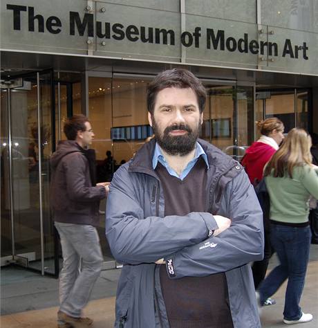 Ján Manuka ped newyorským Muzeem moderního umní