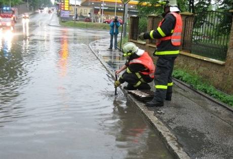 Zsah hasi ve Slezsk Ostrav v Tnsk ulici (11. 5. 2009)