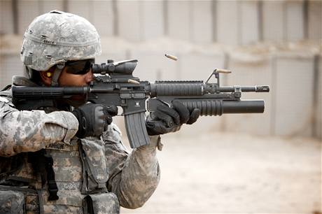 Americký voják na základn Camp Liberty v Bagdádu. Ilustraní foto