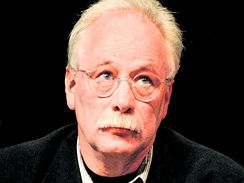 W. G. Sebald, nmeck spisovatel. Byl hostem Festivalu spisovatel Praha v roce 1999. 