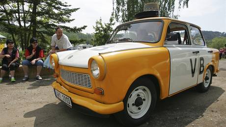 Sraz trabant v Jinolicích