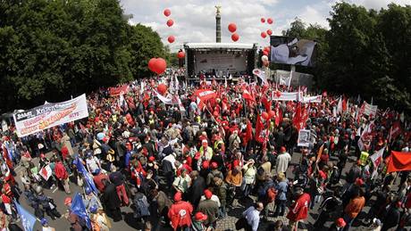 Demonstrace v Berlín kvli finanní krizi