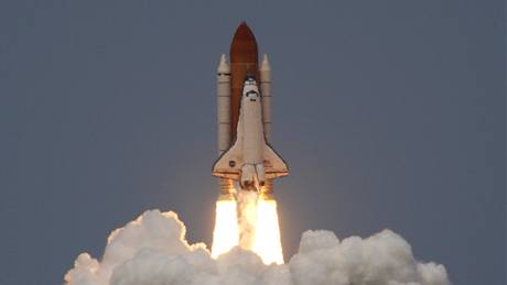 Raketoplán Atlantis odstartoval k oprav Hubbleova teleskopu (11.5.2009)