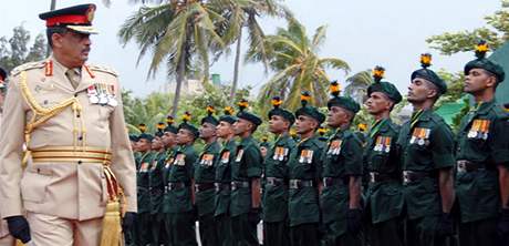 éf srílanské armády generál Sarath Fonseka se leny estné gardy