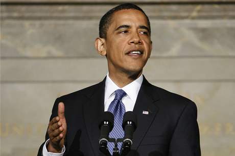 Barack Obama bhem projevu v Nrodnm archivu ve Washingtonu
