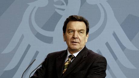 Bývalý nmecký kanclé Gerhard Schröder