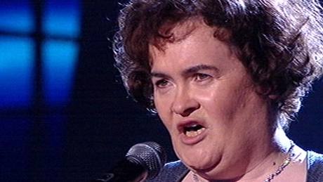 Susan Boyle ve finále talentové soute v Británii