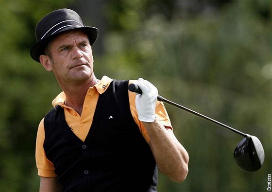 Jesper Parnevik a jeho klobouk.