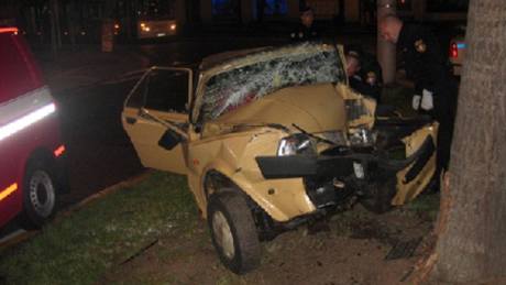 Nehoda mladíka v imkov ulici v Hradci Králové