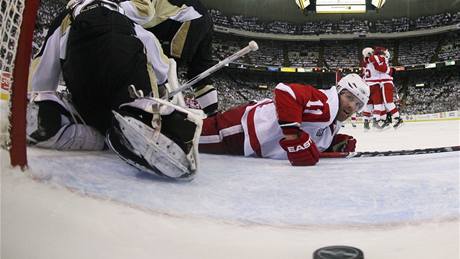 Sidney Crosby práv vstelil gól na 3:2, který byl nakonec vítzný