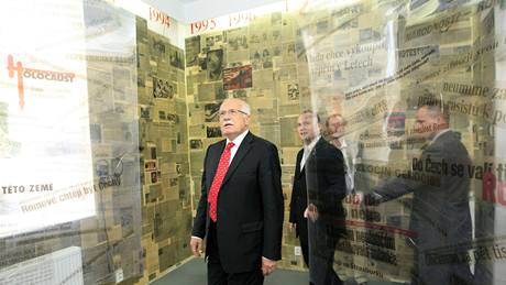 Prezident Václav Klaus s chotí Livií v Brn navtívil i zdejí Muzeum romské kultury