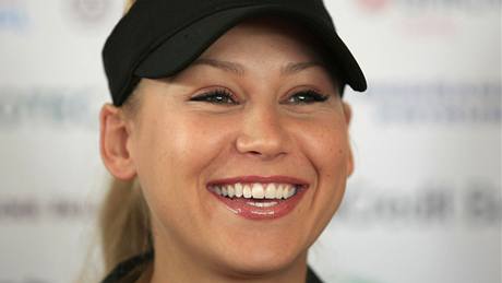 Anna Kurnikovová při golfu ve Slavkově Anna Kurnikovová při golfu ve Slavkově