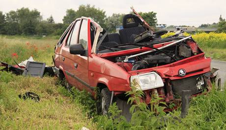 Nehoda u njezdu na rychlostn silnici na Mladoboleslavsku