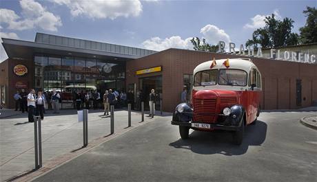 Nov odbavovac hala na praskm autobusovm ndra Florenc