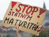 V Praze protestovali studenti proti sttnm maturitm (19.6.2009)