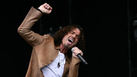 Chris Cornell vystoupí v nedli v praském klubu Roxy.