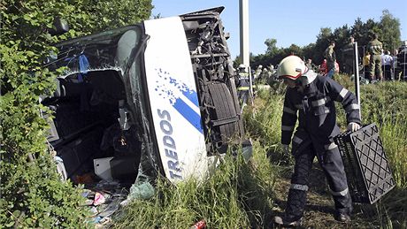 Nehoda eského autobusu se slovenskými koláky u týrského Hradce (21. ervna 2009)