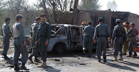 Výbuch bomby zranil ti nmecké vojáky. Terem útoku se mla stát jejich základna v Kunduzu. Ilustraní foto