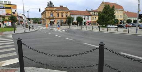 ásten zprjezdnná silnice v Buovicích - idii se dostanou ze Slavkova a do dánic