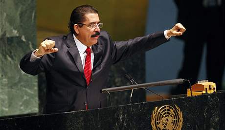 Svrený honduraský prezident Manuel Zelaya v OSN