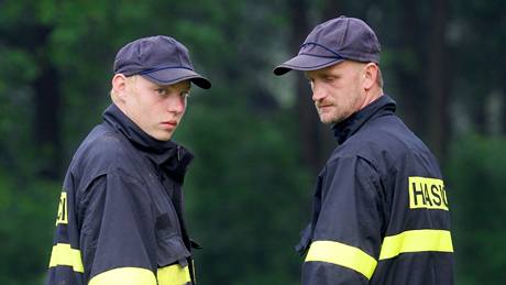 estnáctiletý Marcel, jeho otec Boleslav Stank zahynul pi povodních jako velitel hasi