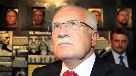 Prezident Václav Klaus v Muzeu romské kultury v Brn (8. ervna 2009)