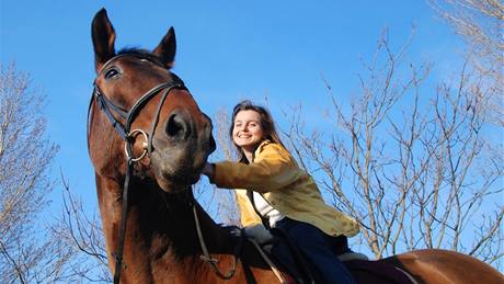 Vyjíky na koni ve volné pírod jsou záitkem pro kon i jezdce, kolikrát i bez ohledu na poasí.