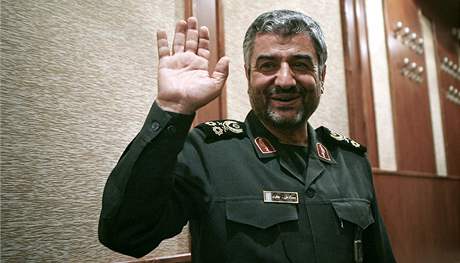 Vrchní velitel íránských revoluních gard Mohammad Alí Dafarí (25. ervence 2009)
