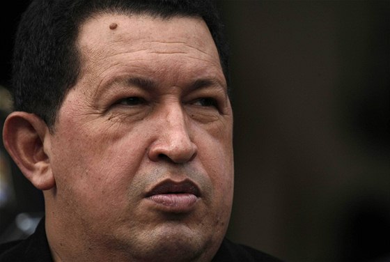 Venezuelský preziden Hugo Chávez se rozhodl devalvovat venezuelský bolívar. Opticky si tak jeho zem odmázne dluhy.