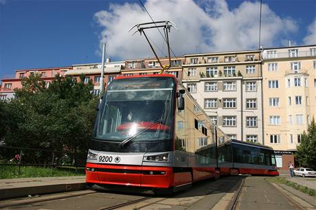 Tramvaj 15T