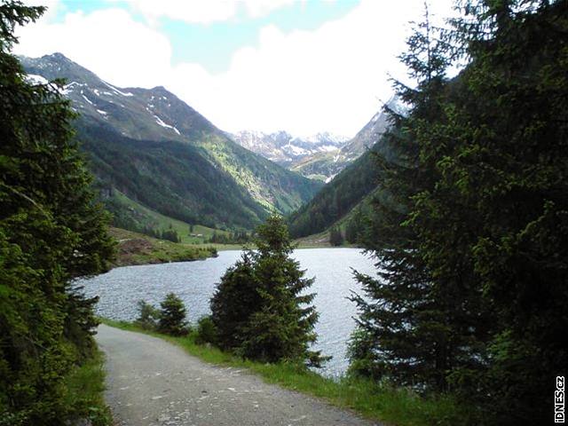 Rakousko, týrsko. Jezero Riesachsee