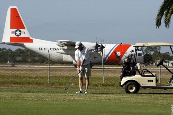 Golfové hit na letiti - ideál golfového cestovatele. Ale jen s dobrým pojitním.