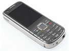 Recenze Nokia 6720 telo