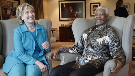 Hillary Clintonová s Nelsonem Mandelou