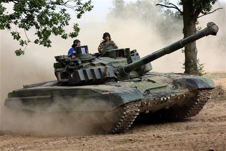 Tank T72M4CZ