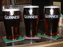 Irsko a pivo Guiness pat k sob