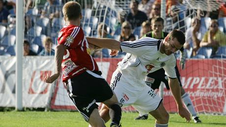Hradec Králové - Viktoria Žižkov: Jakub Chleboun (vpravo) a Josef Hušbauer Hradec Králové - Viktoria Žižkov: Jakub Chleboun (vpravo) a Josef Hušbauer