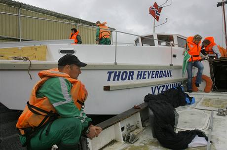 Pedstaven lodi Thor Heyerdahl, kter pome pi vzkumu sladkovodnch ryb. (4. z 2009)