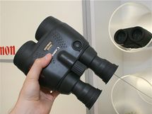 Canon dalekohledy se stabilizac obrazu